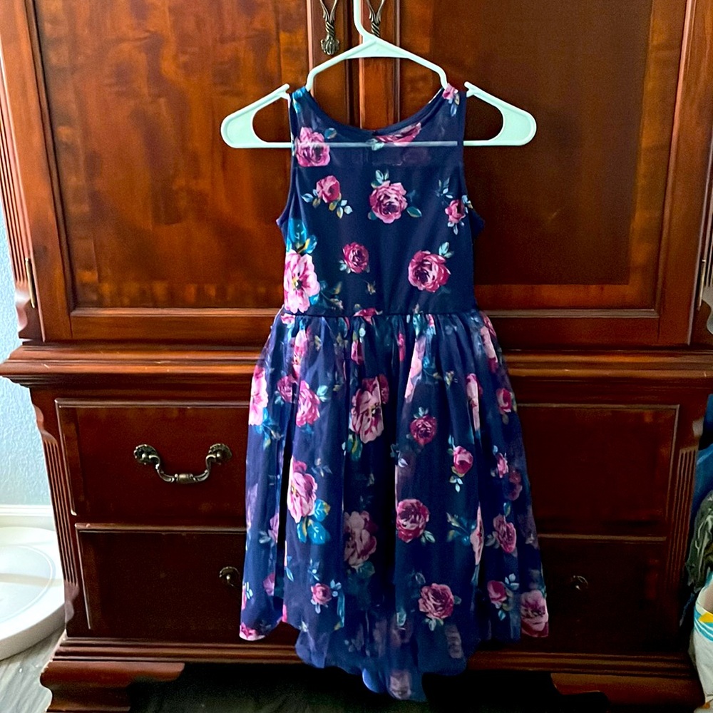 Girls floral 2 dress bundle 💛 size 7/8